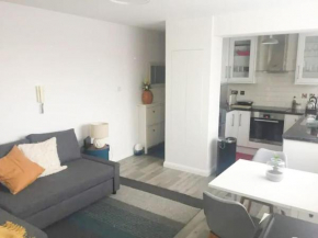Cosy studio flat, great location!